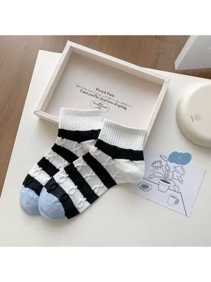 Rufia - Playful Graphic Sneaker Socks product image 4