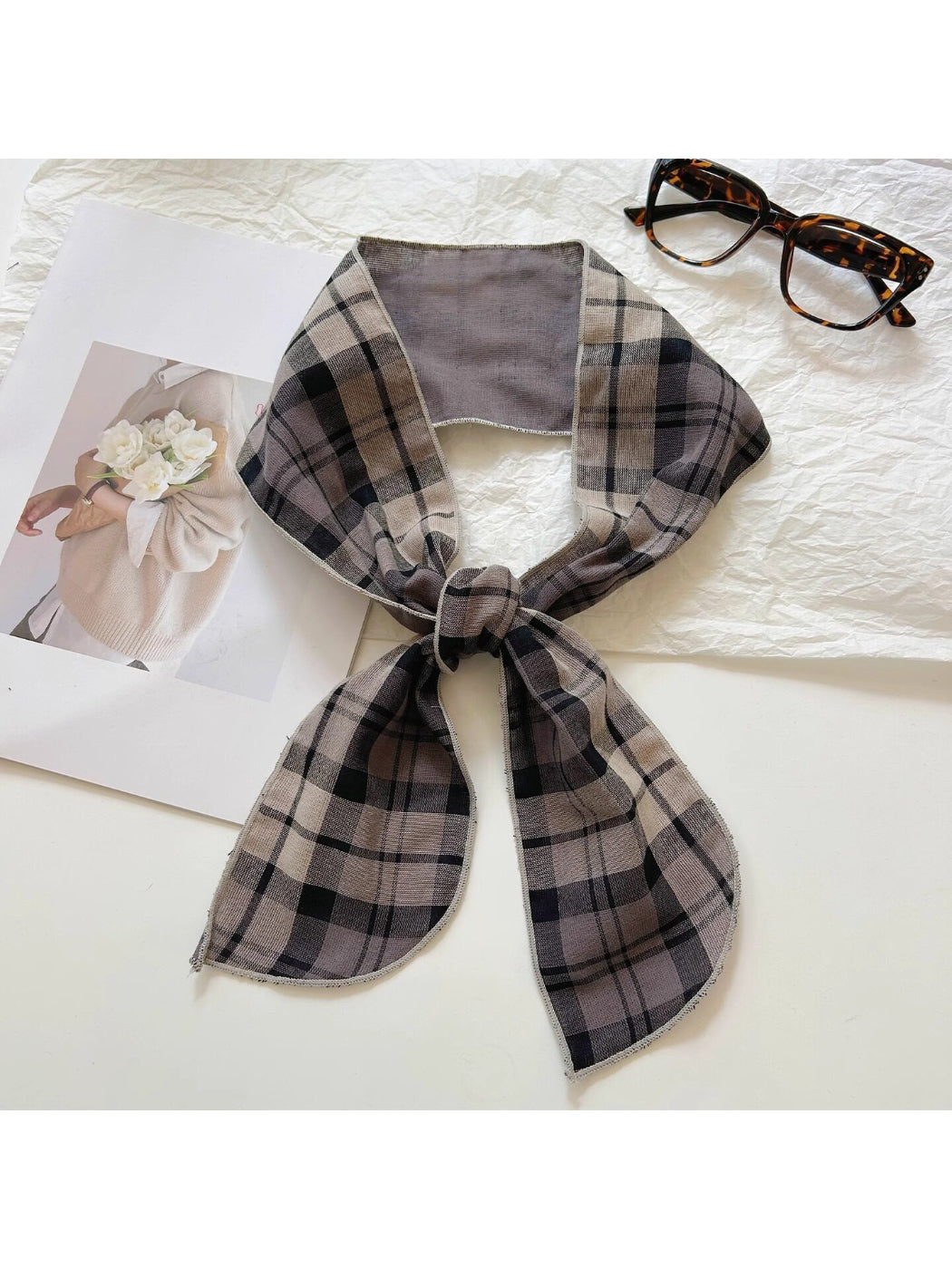 Scarvii Double Sided Check Neck Scarf product image