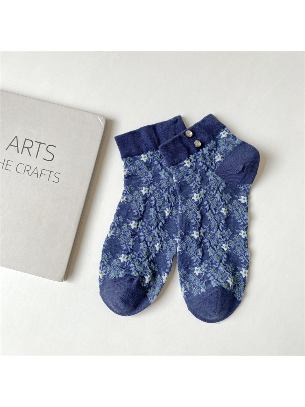 Rufia - Vintage Lace Blossom Ankle Socks