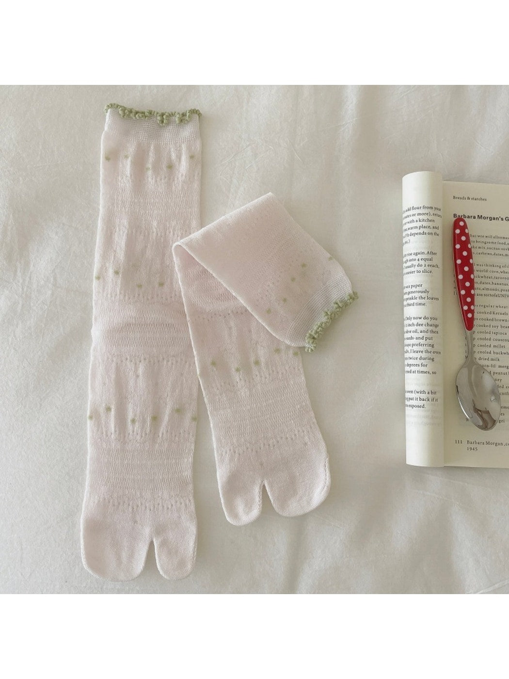 Rufia - Ruffle Trim Bow Socks