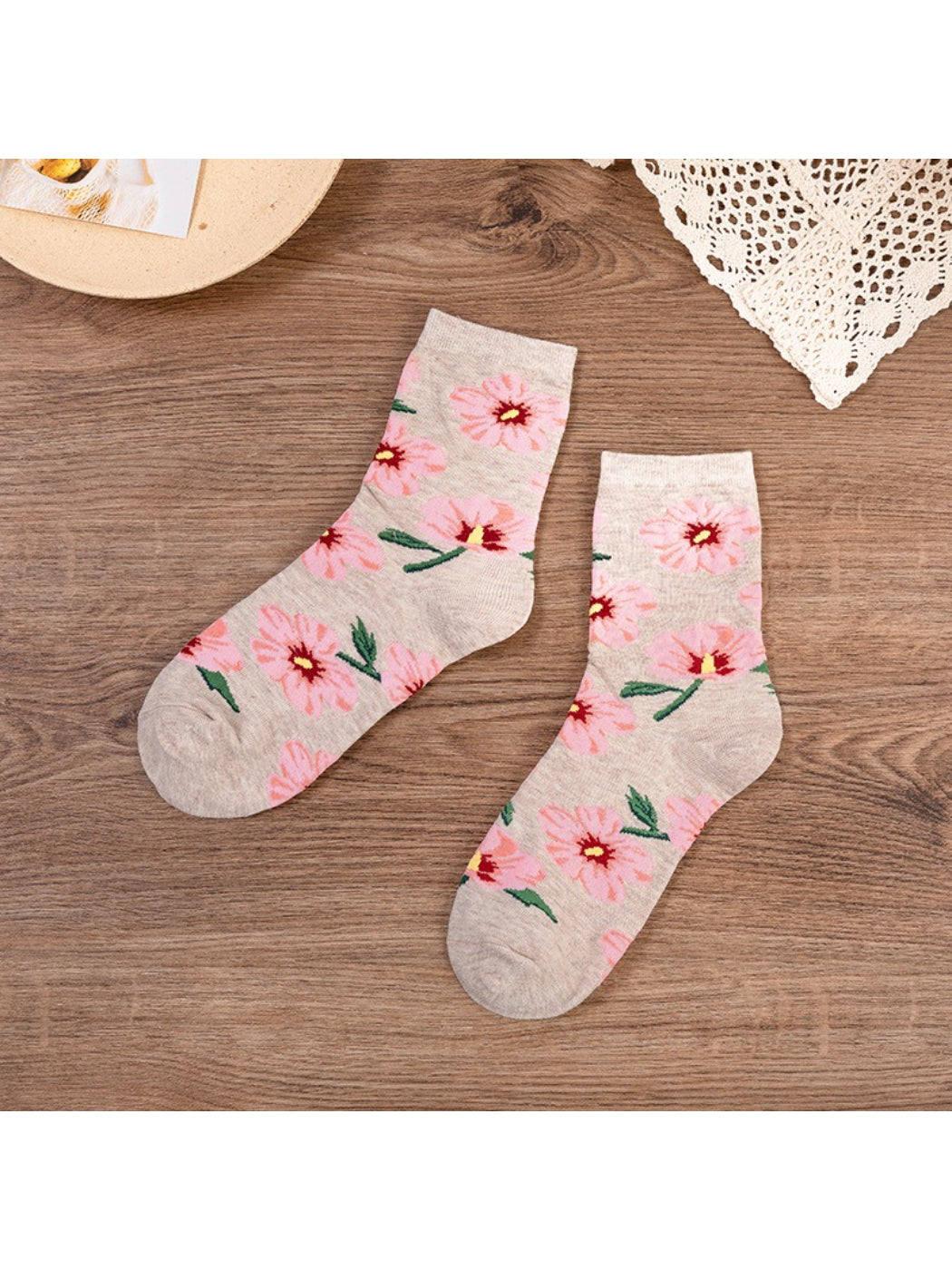 Rufia - Vintage Garden Floral Knit Crew Socks