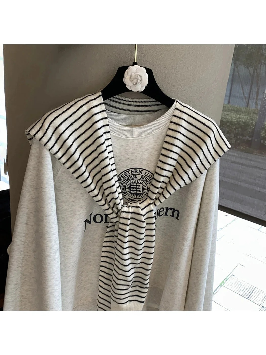 Scarvii - Striped Knit Shoulder Wrap