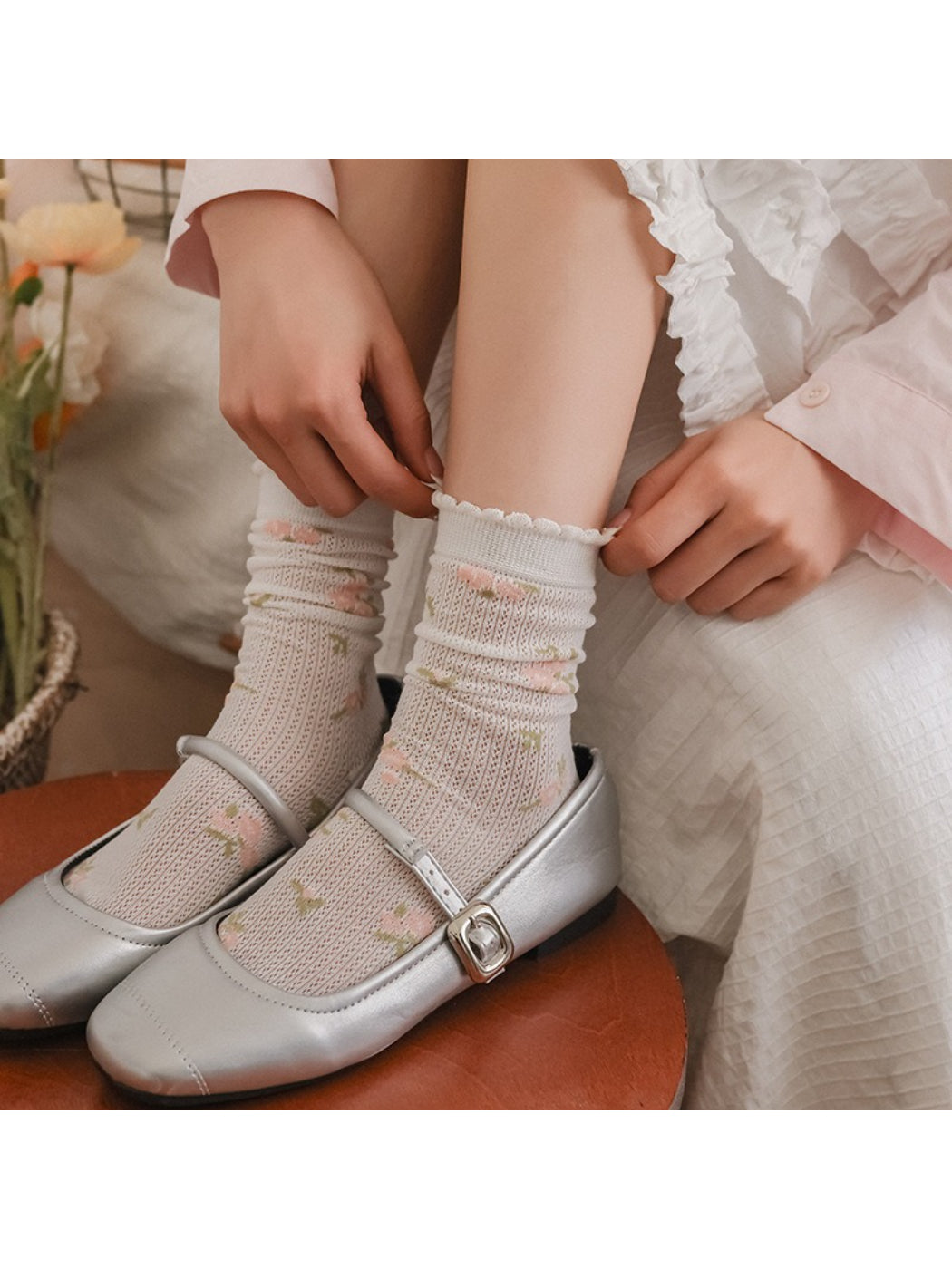 Rufia - Romantic Sheer Crew Socks product image 1