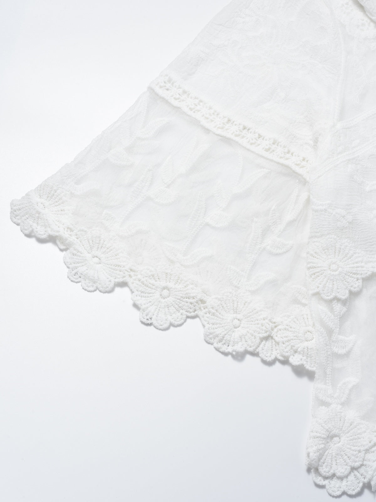 Crosa - Floral Bell Sleeve Pullover