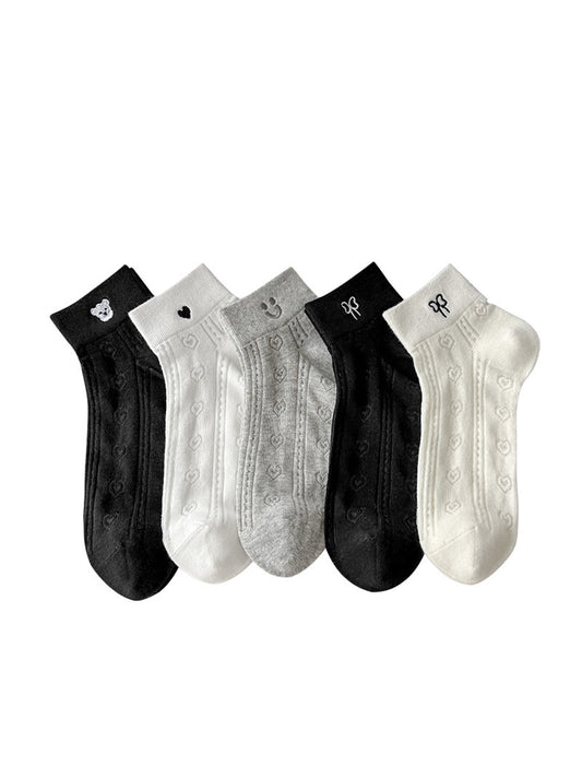 Rufia - Openwork Heart Motif Ankle Socks