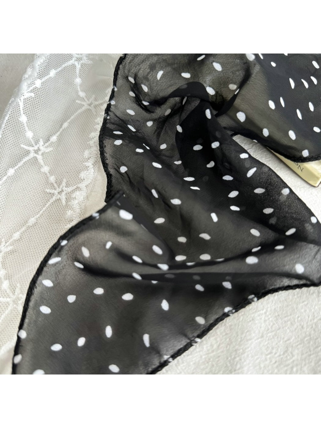 Scarvii - Muted Lace Polka Dots Pattern Scarf