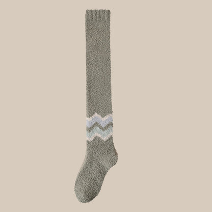Rufia - Wavy Pattern Coral Fleece Long Socks