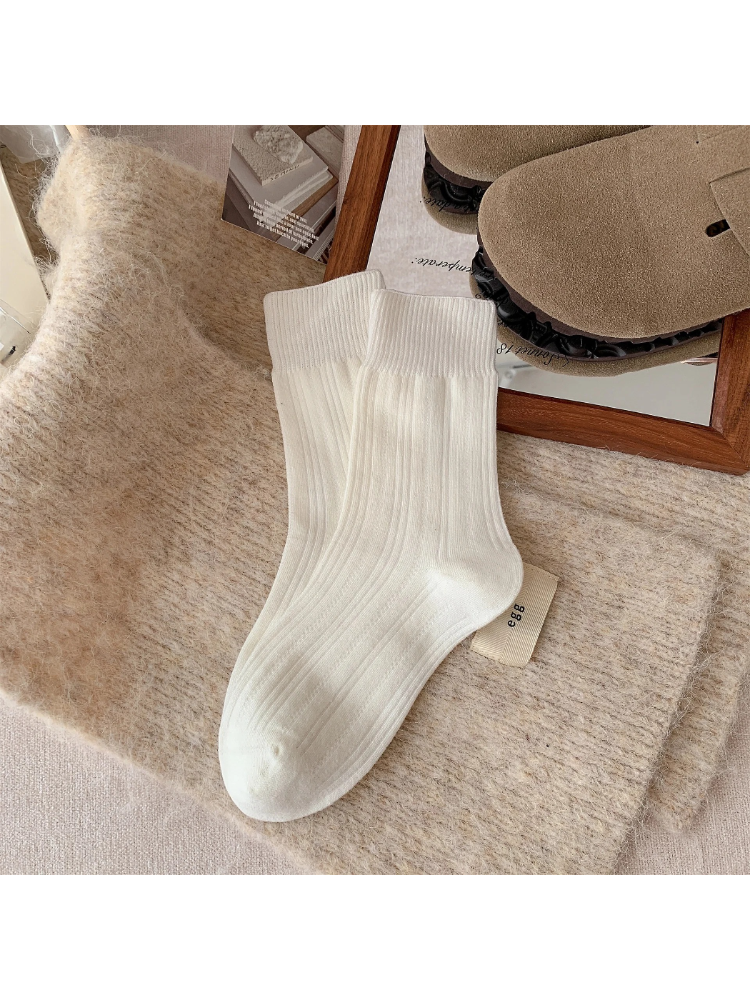 Rufia - Solid Color Ribbed Crew Socks