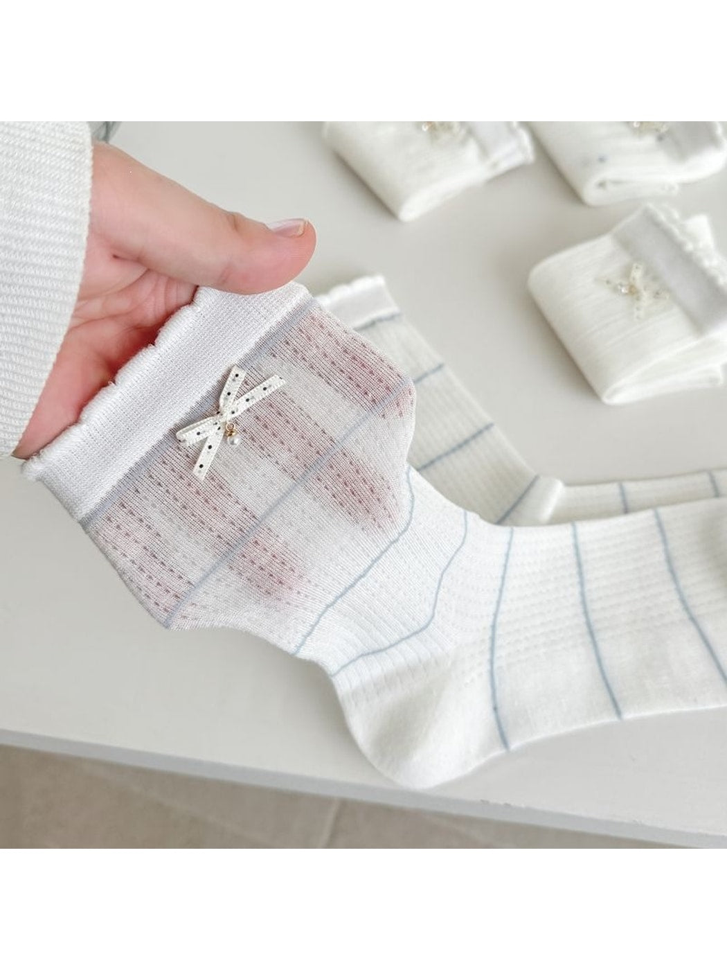 Rufia - Simple Bow Pattern Ribbed Crew Socks