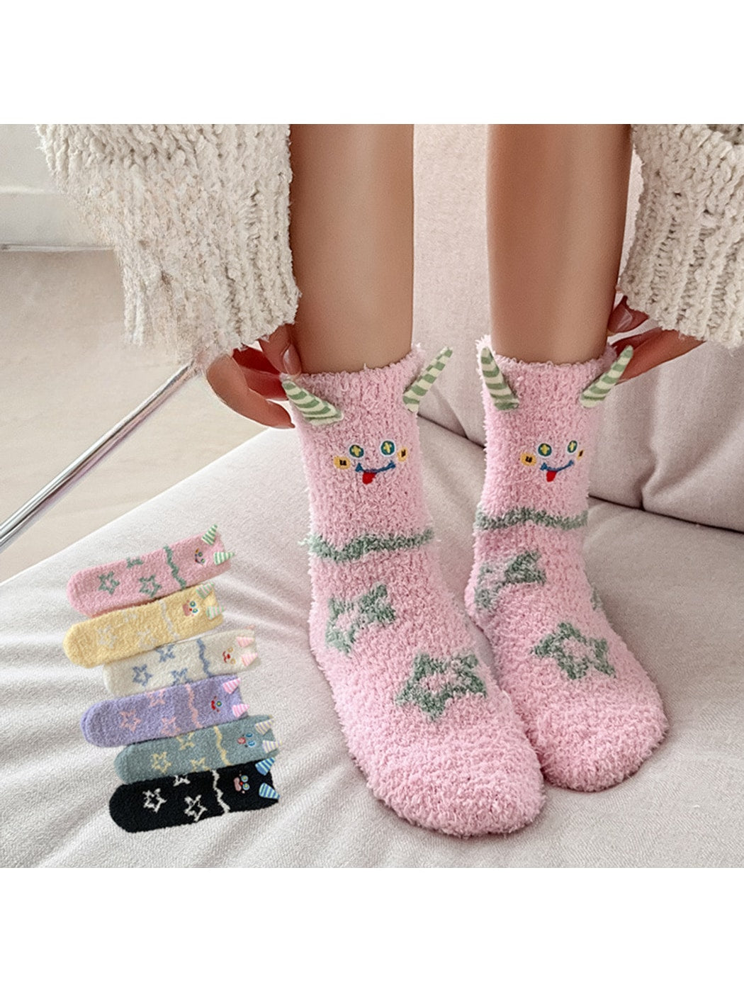 Rufia - Cartoon Star Monster Pattern Crew Socks
