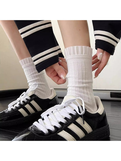 Rufia - Sweet Style Ribbed Detail Crew Socks