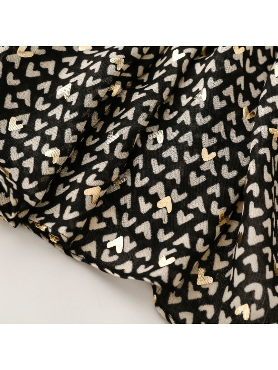 Scarvii - Winter Scarf with Gold Foil Heart Print