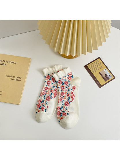 Rufia - Vintage Floral Ruffle Ankle Socks