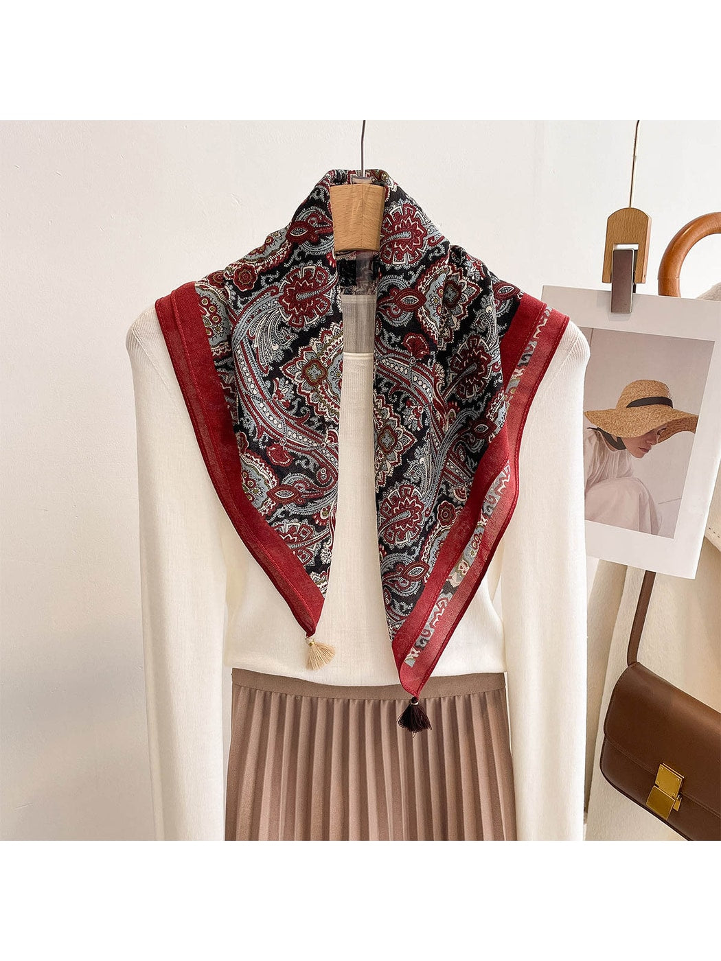 Scarvii - Retro Mix Floral Print Fashion Square Scarf