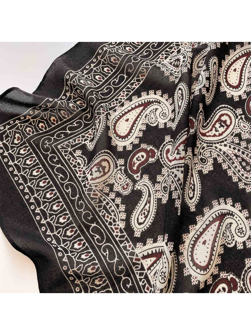 Scarvii - Intricate Styling Paisley Print Square Scarf