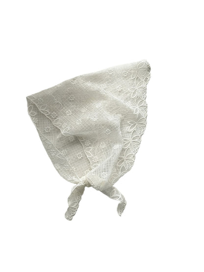 Scarvii - Floral Lace Embroidered Triangle Bandana