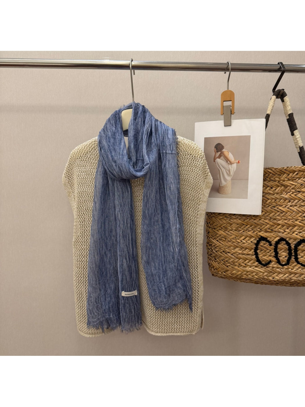 Scarvii - Solid Color Pleated Design Long Scarf