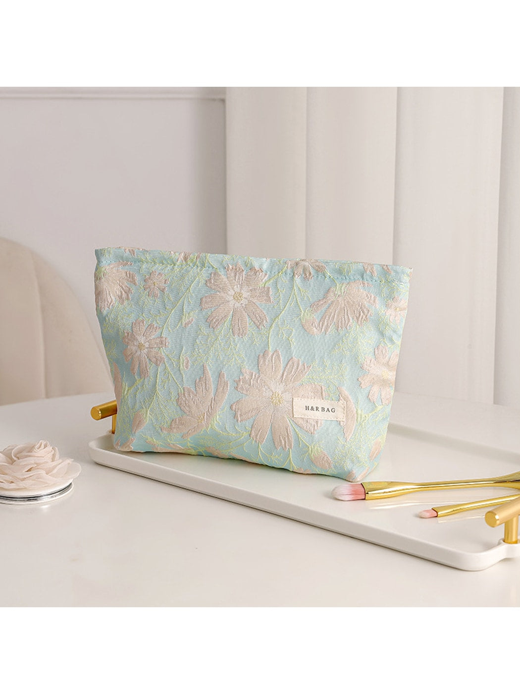Cosbai - Fresh Floral Travel Makeup Organizer Bag