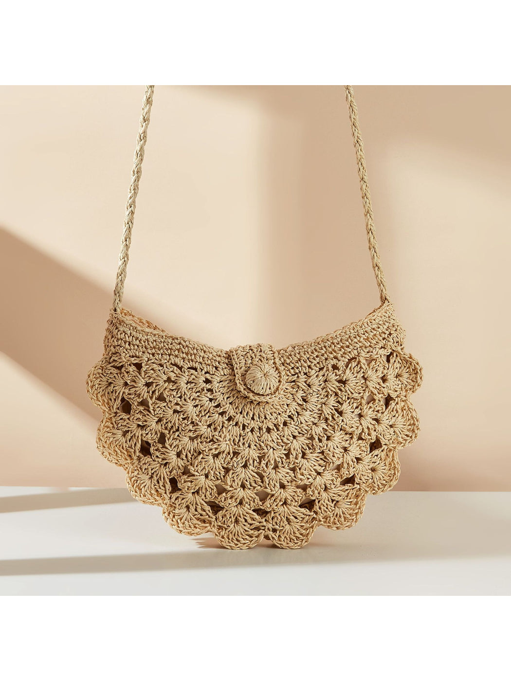 Close-up of Cosbai Boho shell shape crossbody bag highlighting shell design