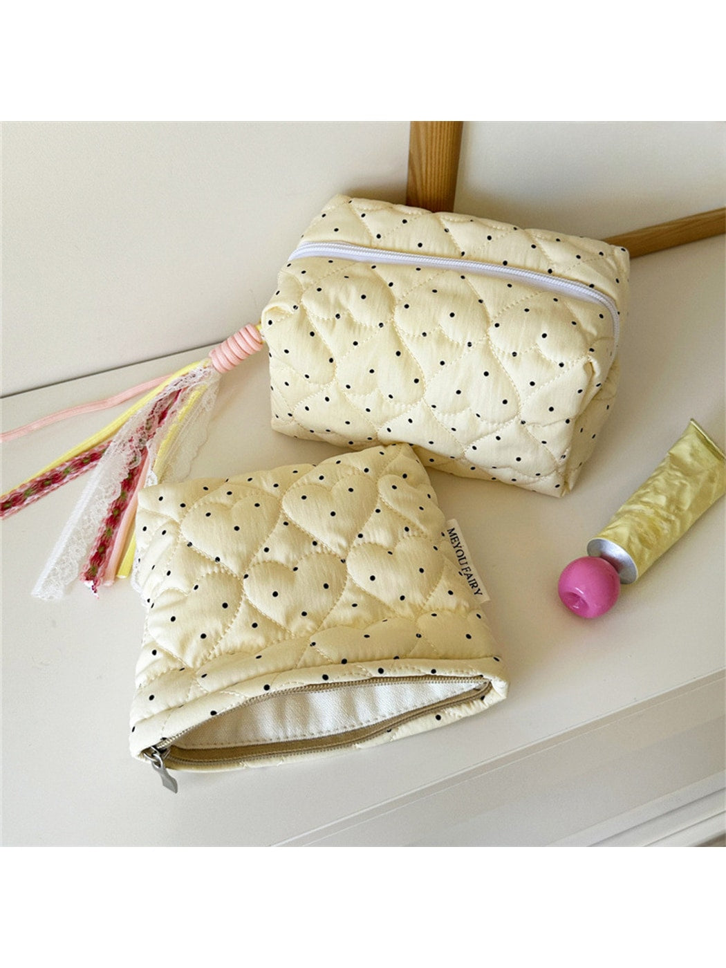 Cosbai - Polka Dot Quilted Cosmetic Organizer Bag