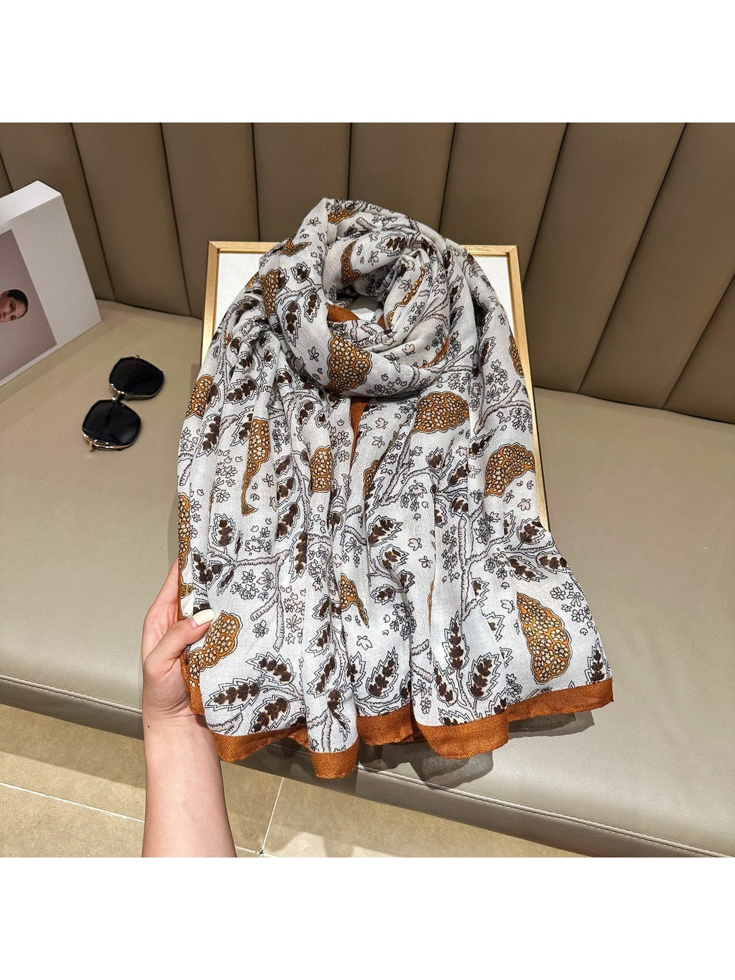 Scarvii - Elegant Plant Patterns Lightweight Wrap Scarf