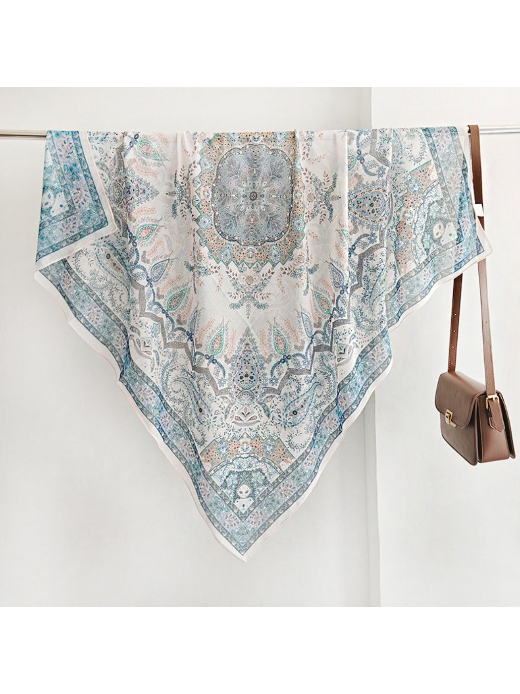 Scarvii Classic Paisley Medallion Square Scarf