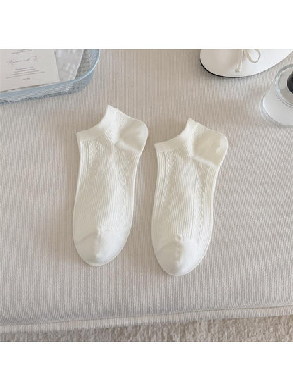 Rufia - Simple White Ankle Casual Socks