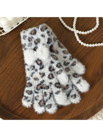 Gloving - Leopard Print Bow Accent Women's Gloves
