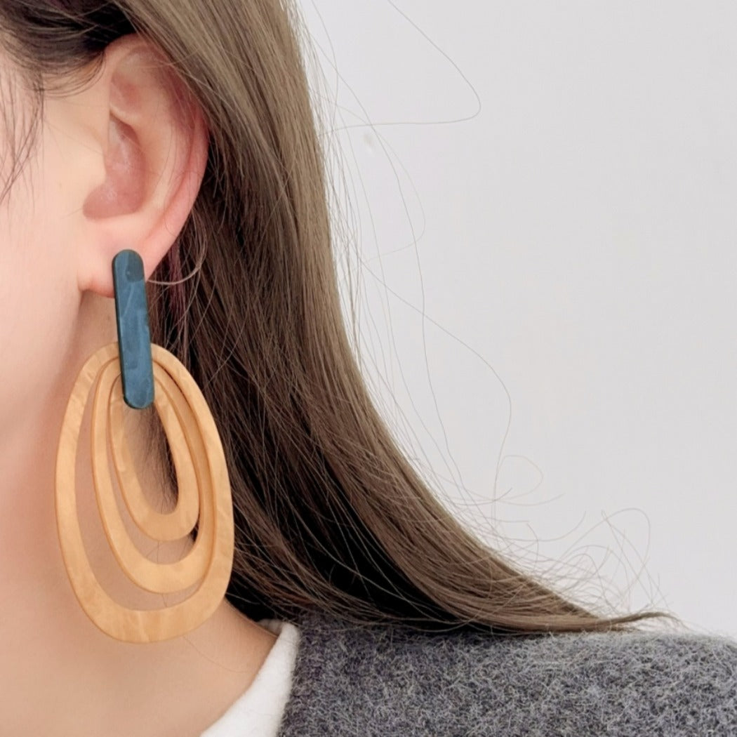 Earwish - Vintage Resin Statement Earrings - Eye-catching