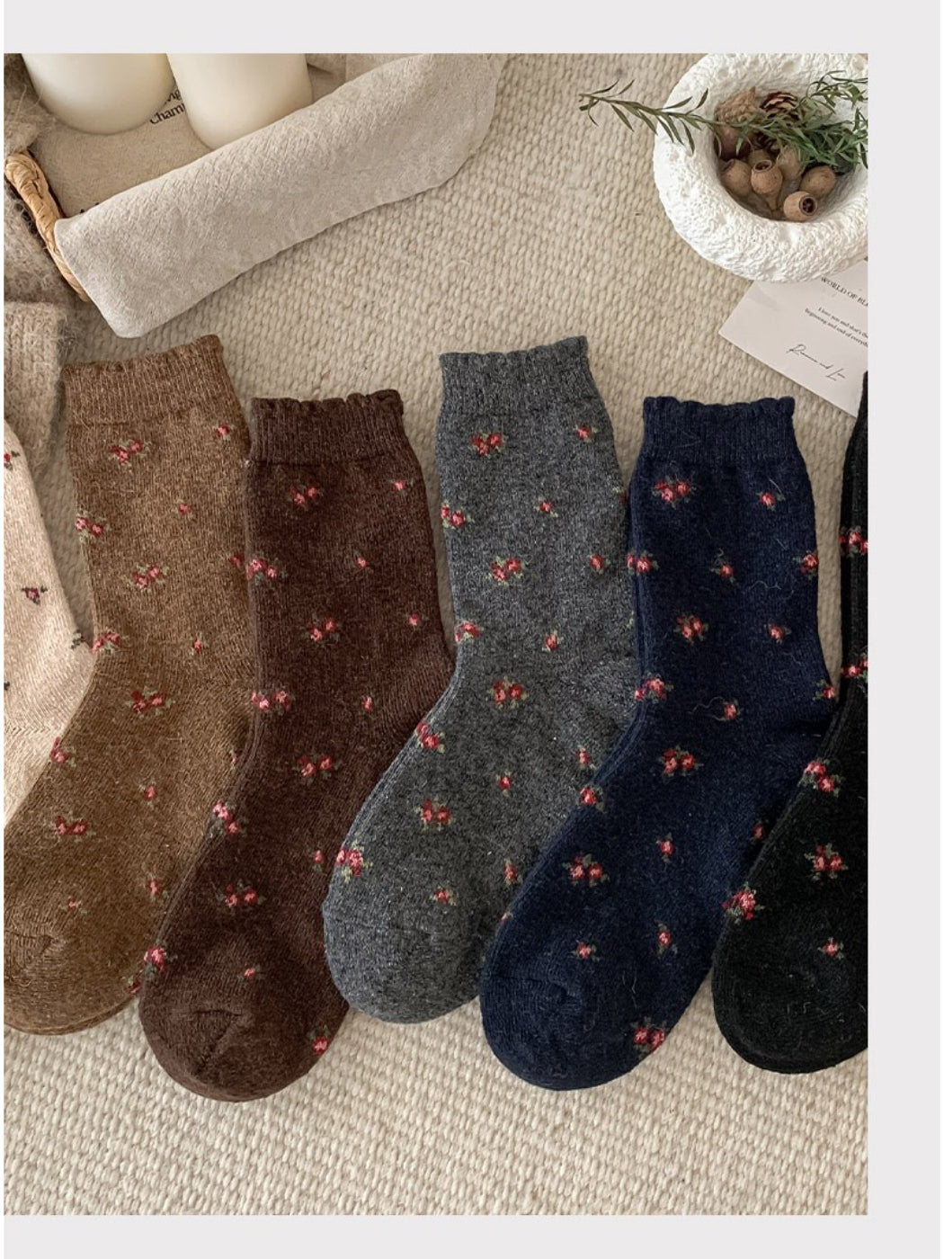 Rufia - Tiny Floral Knit Crew Socks