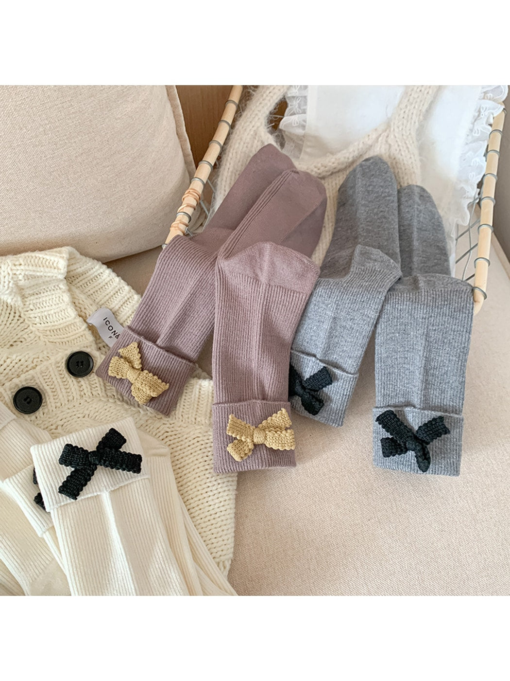 Rufia - Colorblock Bow Accent Ribbed Solid Color Crew Socks