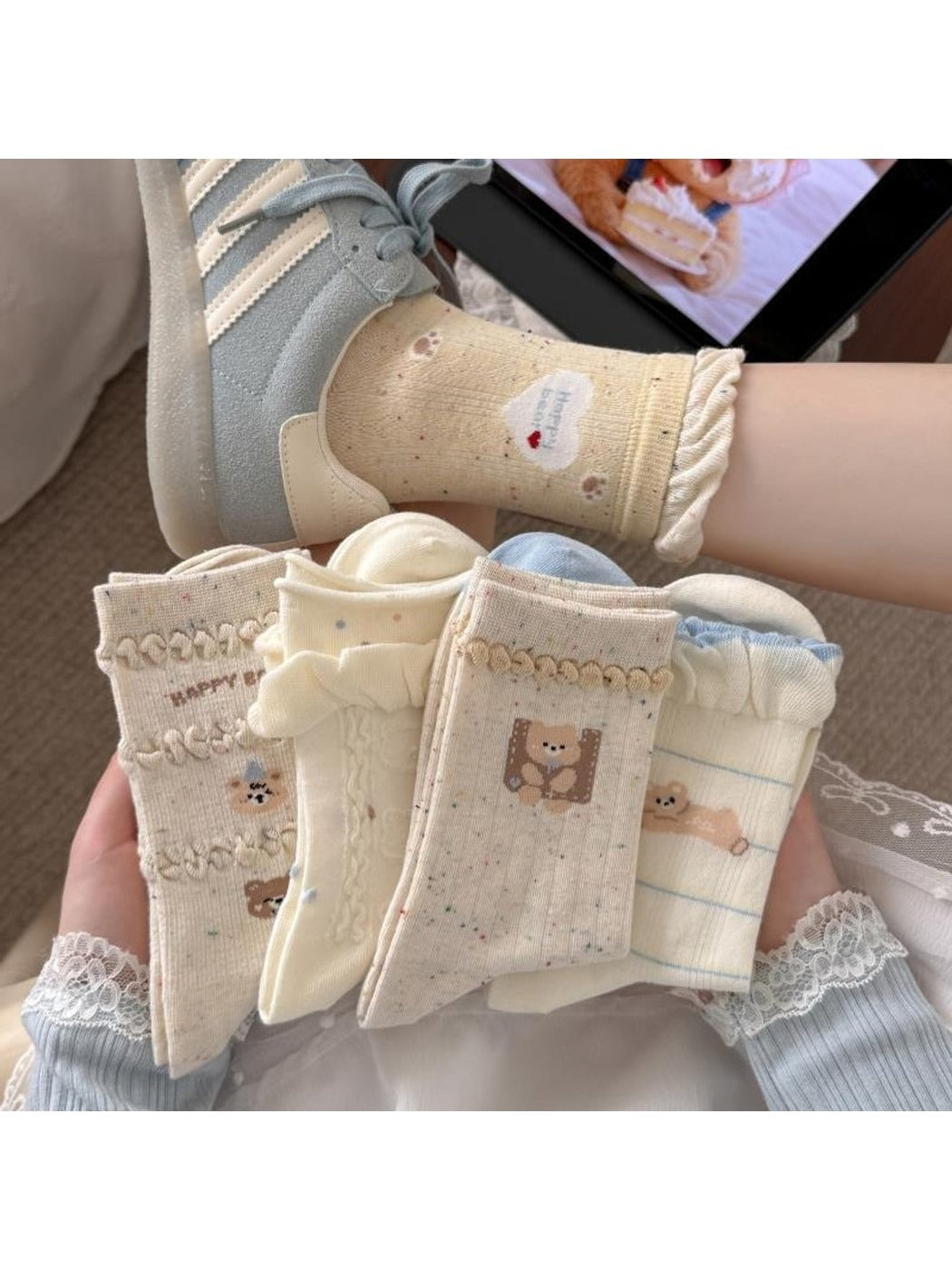 Rufia - Pale Yellow Cartoon Bear Crew Socks