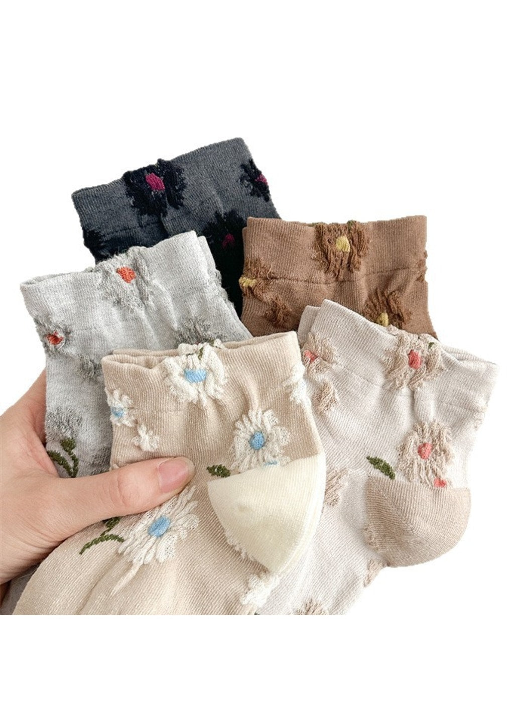 Rufia - Muted Floral Embroidered Ankle Socks
