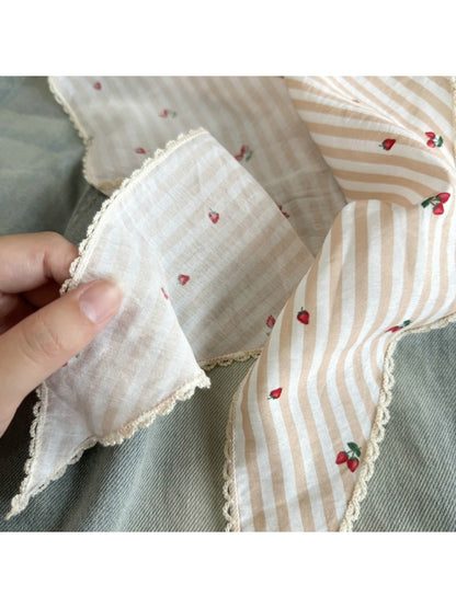 Scarvii - Striped Floral Lace Trim Triangle Bandana