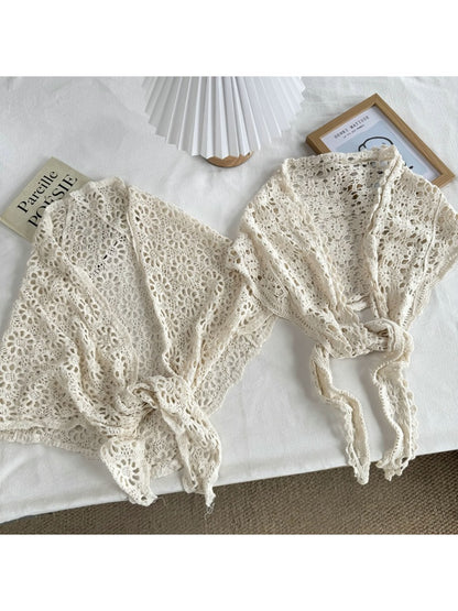 Scarvii - Openwork Floral Triangle Scarf