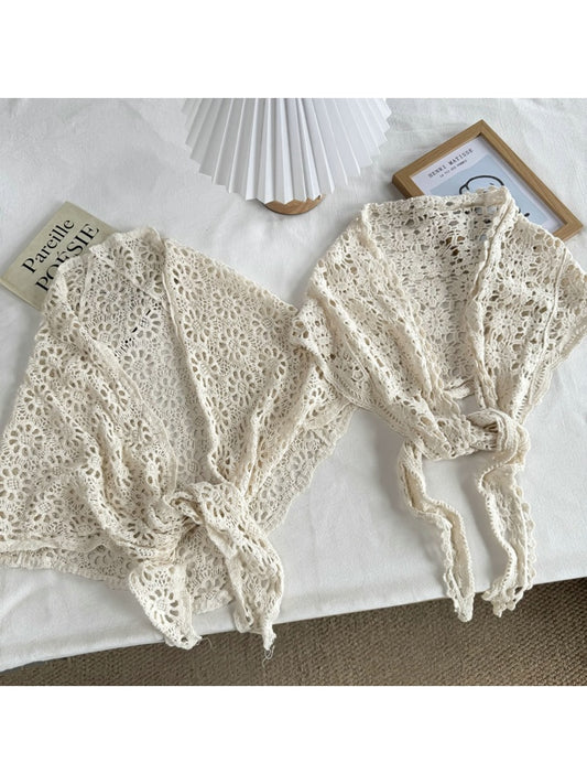 Scarvii - Openwork Floral Triangle Scarf