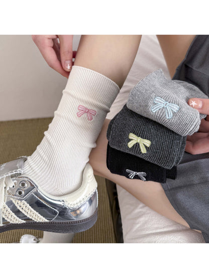 Rufia - Delicate Bow Detail Turn-Down Crew Socks product image 1