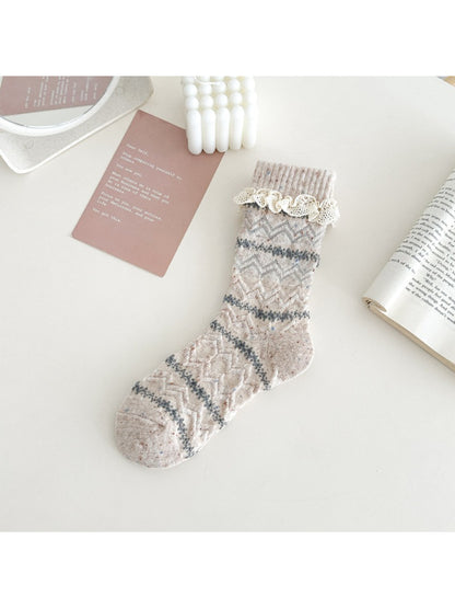 Rufia - Lace Trim Cozy Pattern Crew Socks