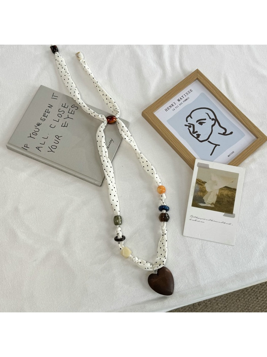 Scarvii - Retro Paisley Beaded Pendant Necklace