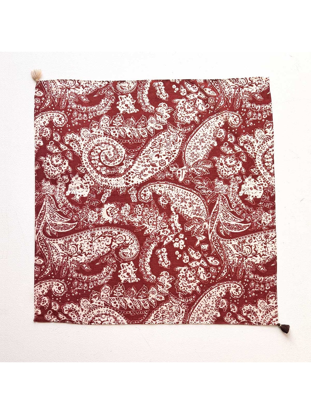 Scarvii - Tassel Corner Paisley Pattern Square Scarf