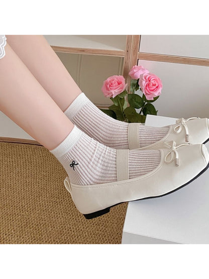 Rufia - Solid Color Bow Detail Crew Socks