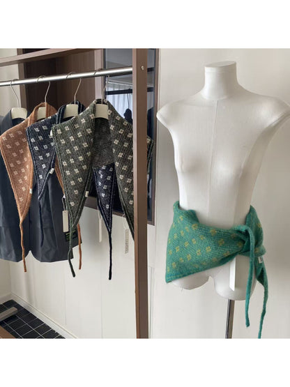 Scarvii - Mini Floral Triangle Knit Scarf
