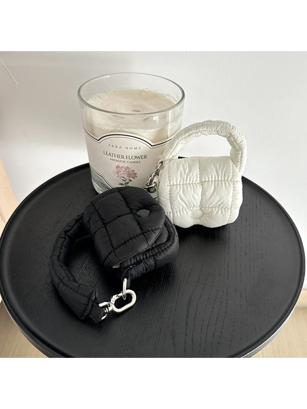 Cosbai - Quilted Mini Earbud Carrying Case