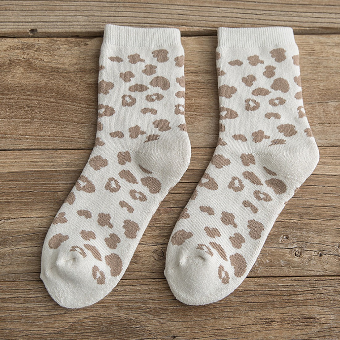 Rufia - Spotted Leopard Print Socks