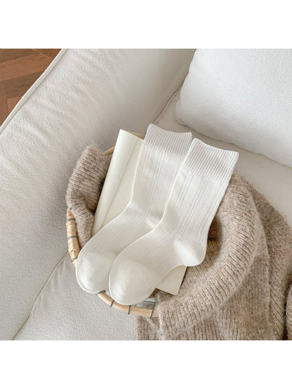 Rufia - Solid Ribbed Everyday Crew Socks