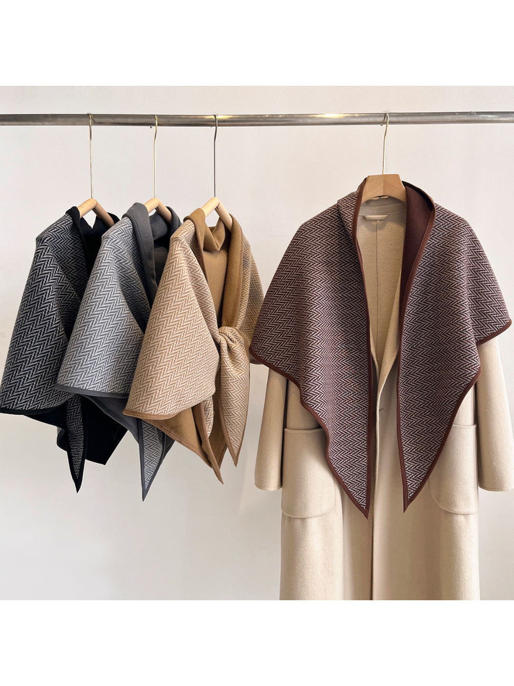 Scarvii - Herringbone Contrast Border Triangle Scarf