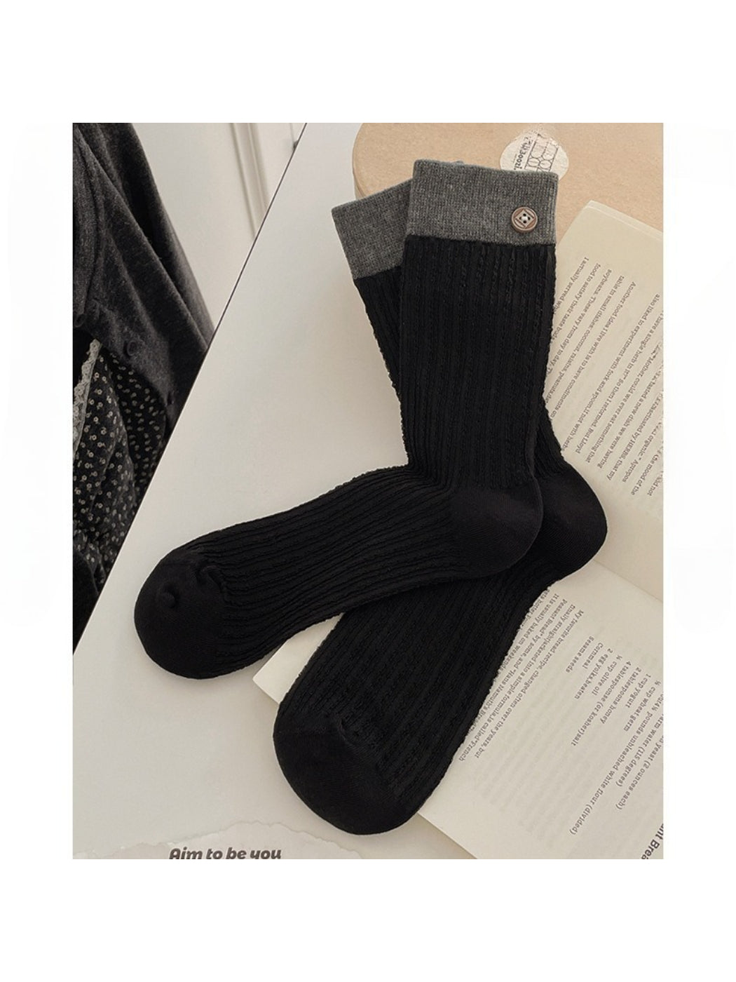 Rufia - Contrast Cuff Button Crew Socks product image 3