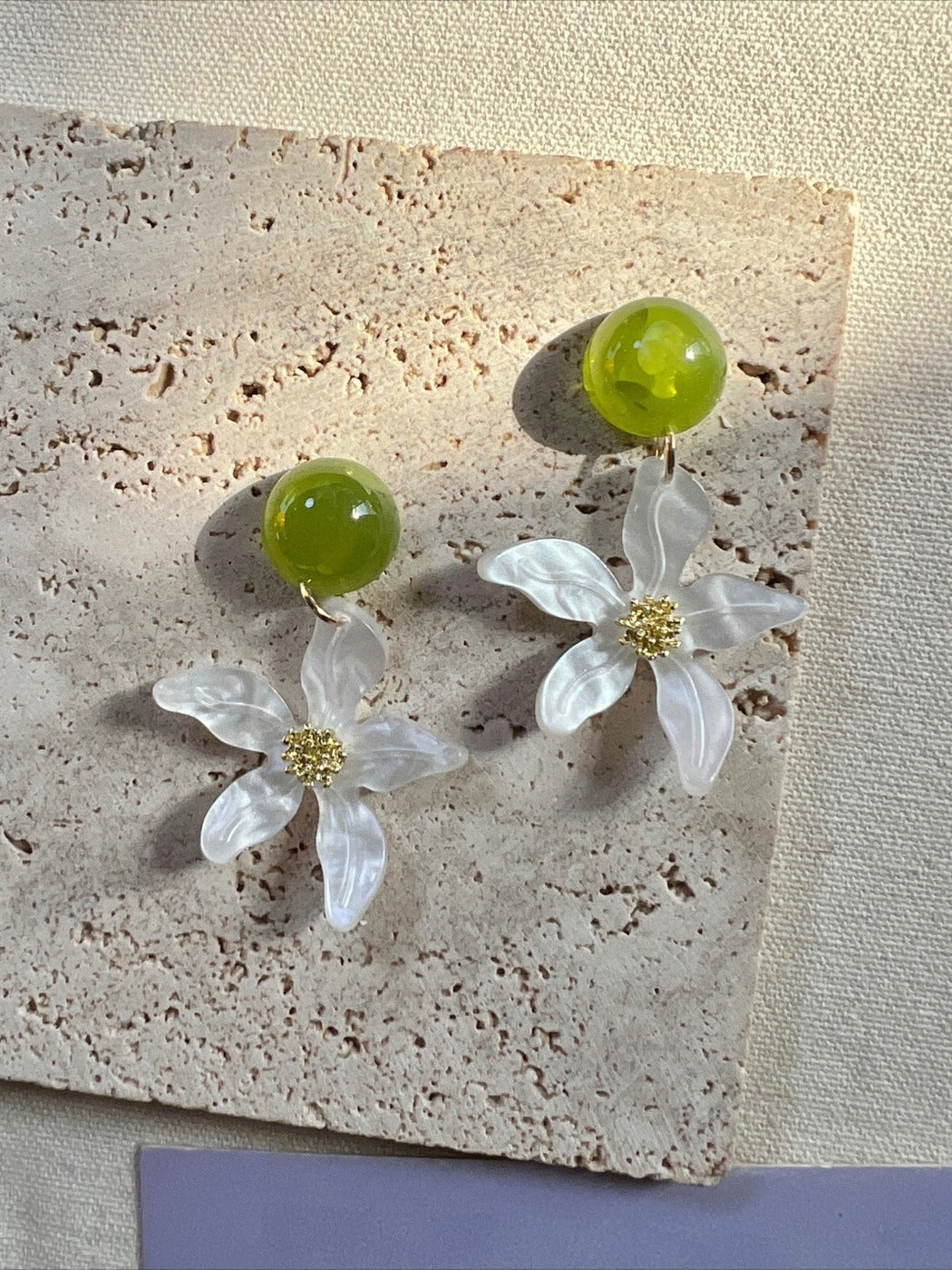 Earwish - Vintage Sweet White Flower Earrings