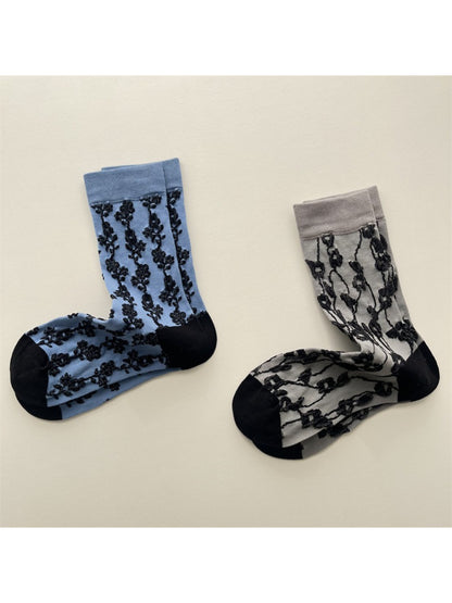 Rufia - Vine Stitch Pattern Crew Socks