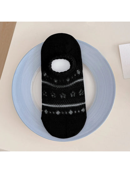 Rufia - Scalloped Cuff Casual Low Ankle Socks